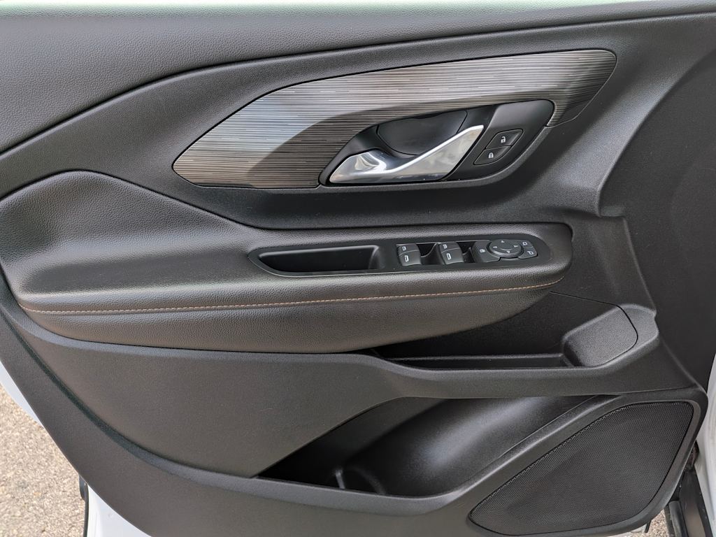 Thumbnail: 2020 GMC Terrain - 23