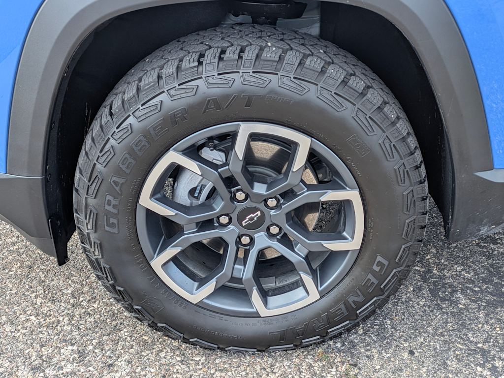 Thumbnail: 2026 Chevrolet Equinox - 8