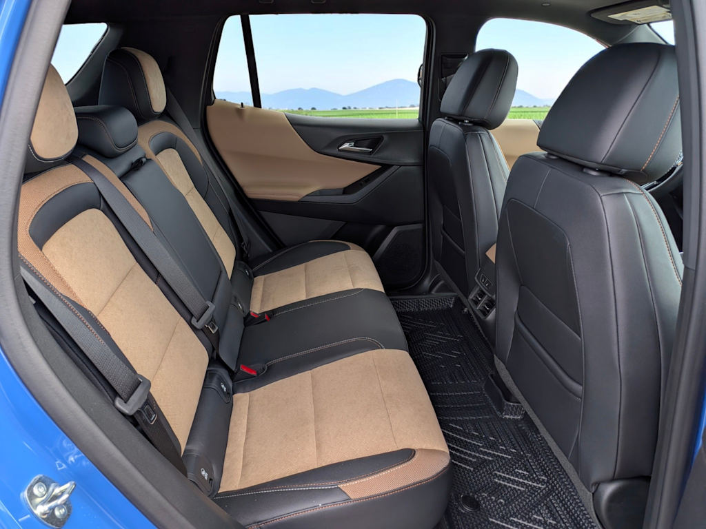 Thumbnail: 2026 Chevrolet Equinox - 25