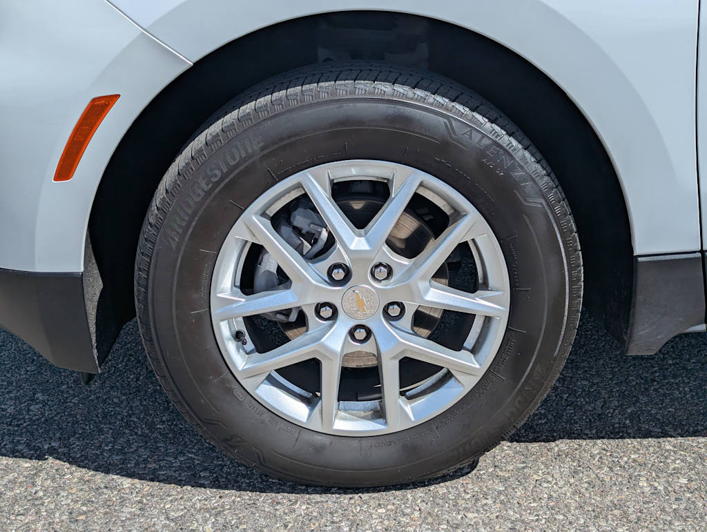 2024 Chevrolet Equinox LT 33