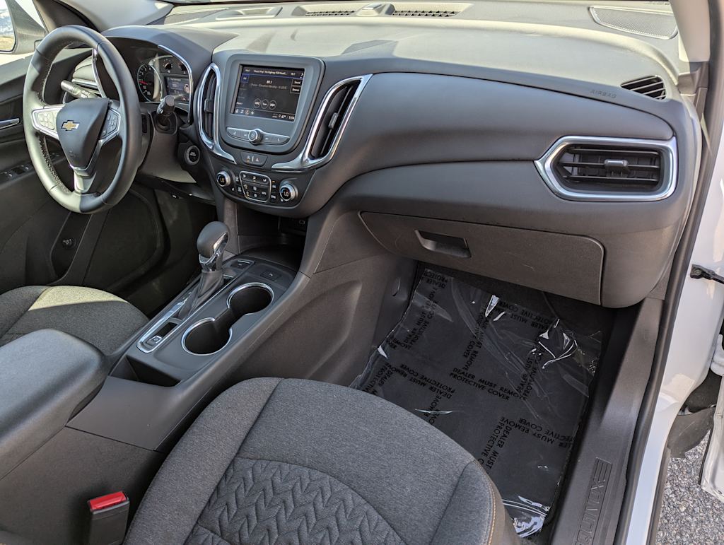 2024 Chevrolet Equinox LT 10
