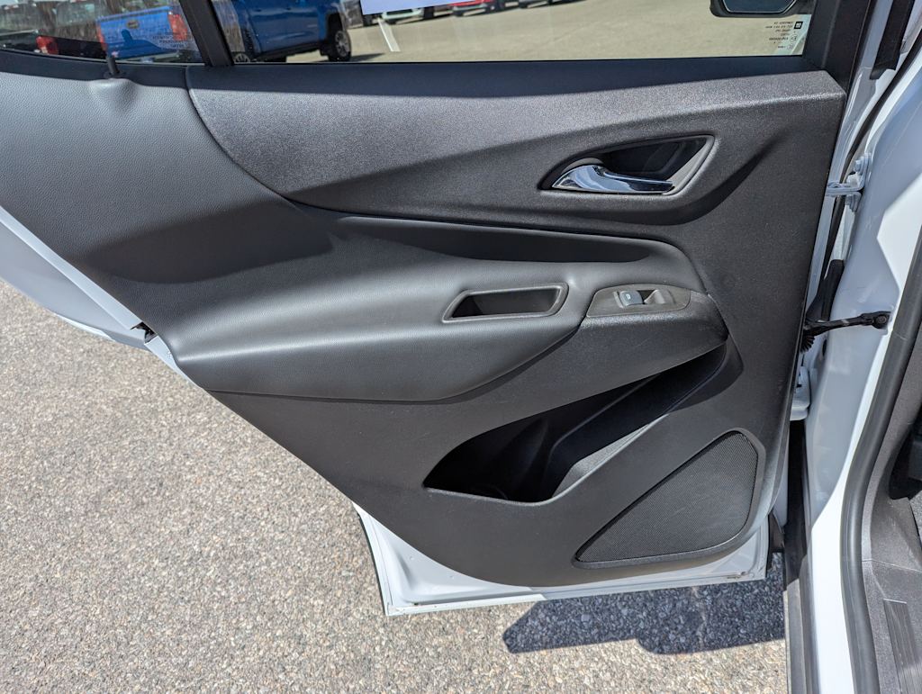2024 Chevrolet Equinox LT 38