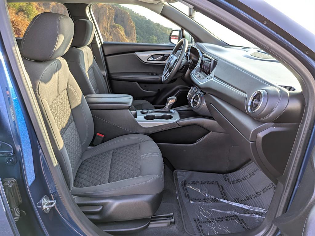 Thumbnail: 2022 Chevrolet Blazer - 12