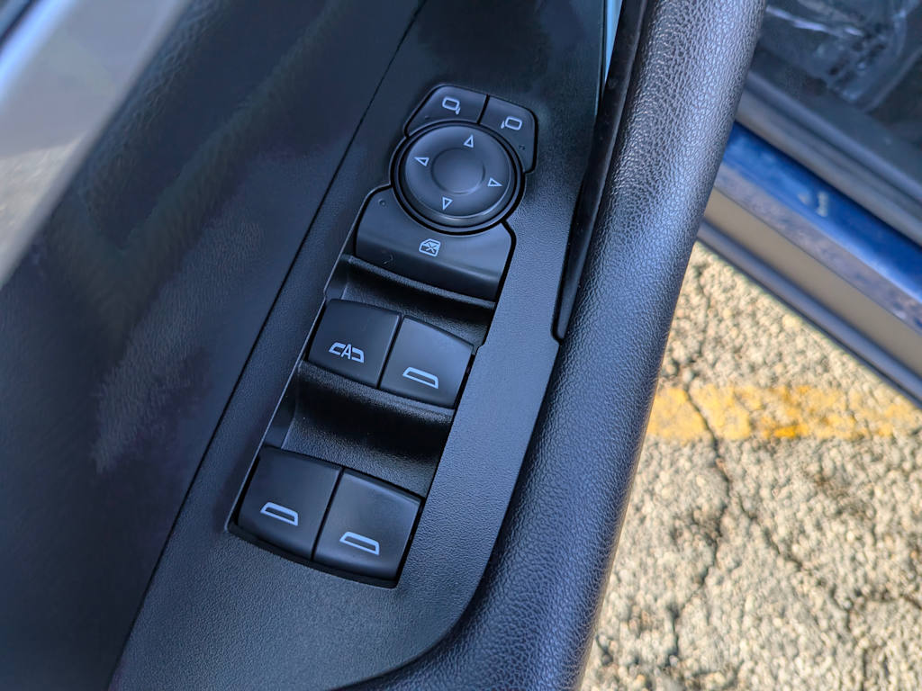 Thumbnail: 2022 Chevrolet Blazer - 31