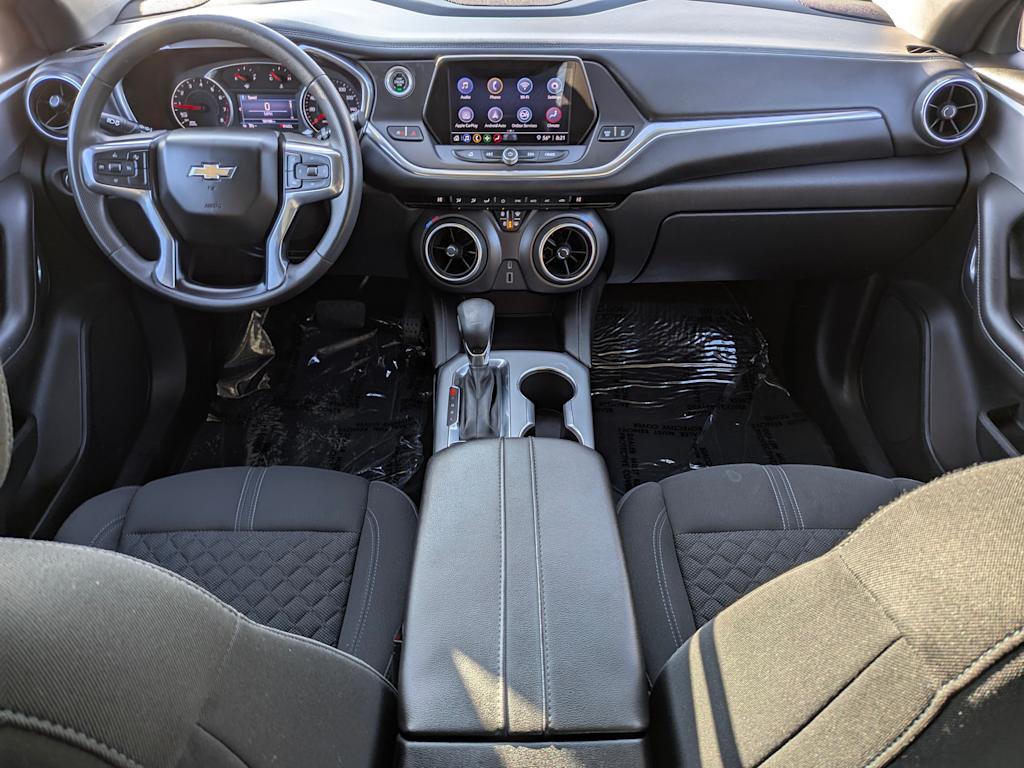 Thumbnail: 2022 Chevrolet Blazer - 14