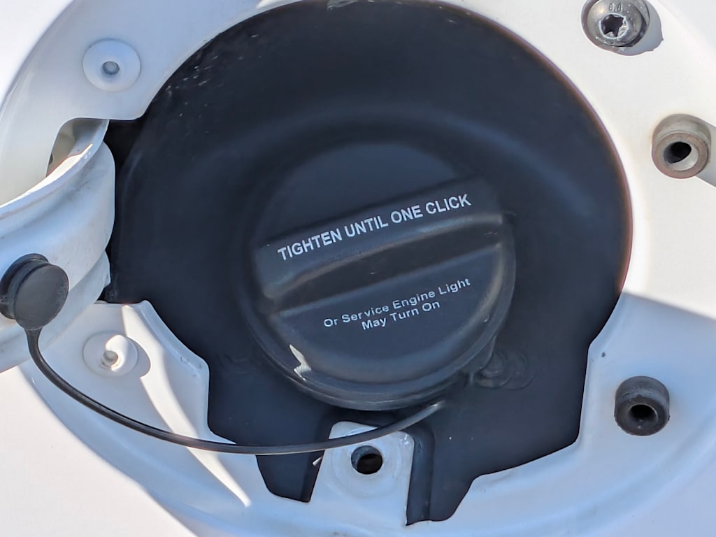 Thumbnail: 2016 GMC Sierra 1500 - 17