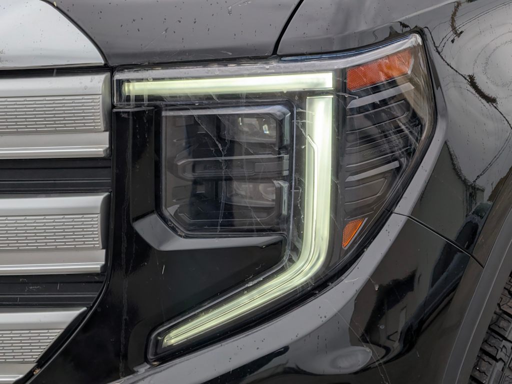 Thumbnail: 2023 GMC Sierra 1500 - 23