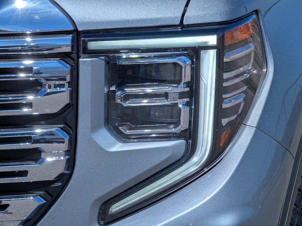 Thumbnail: 2023 GMC Sierra 1500 - 24
