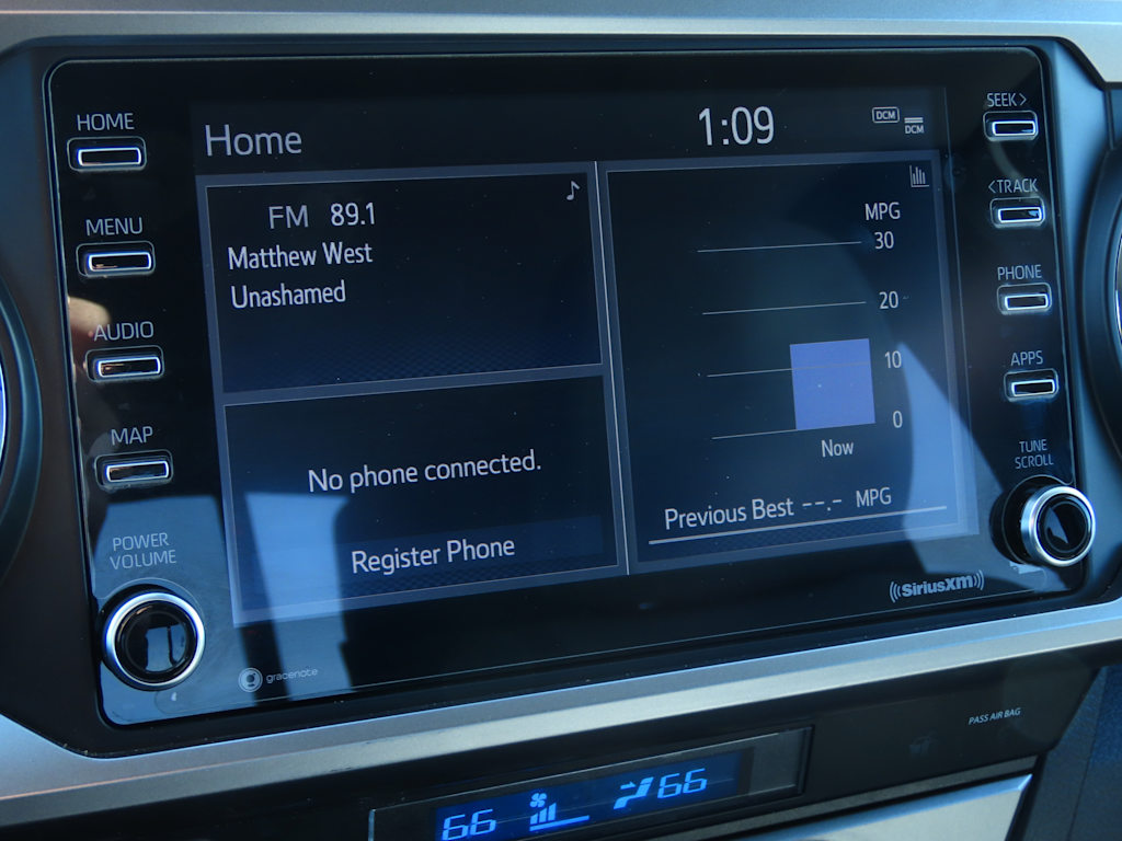 Thumbnail: 2022 Toyota Tacoma - 13