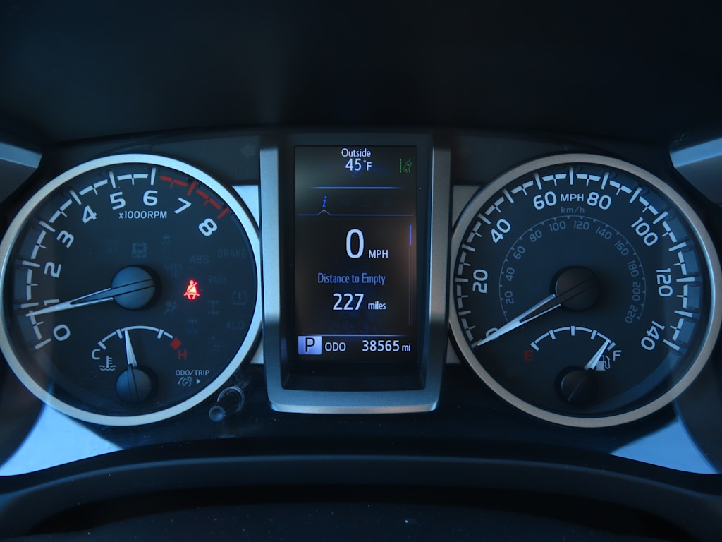 Thumbnail: 2022 Toyota Tacoma - 15