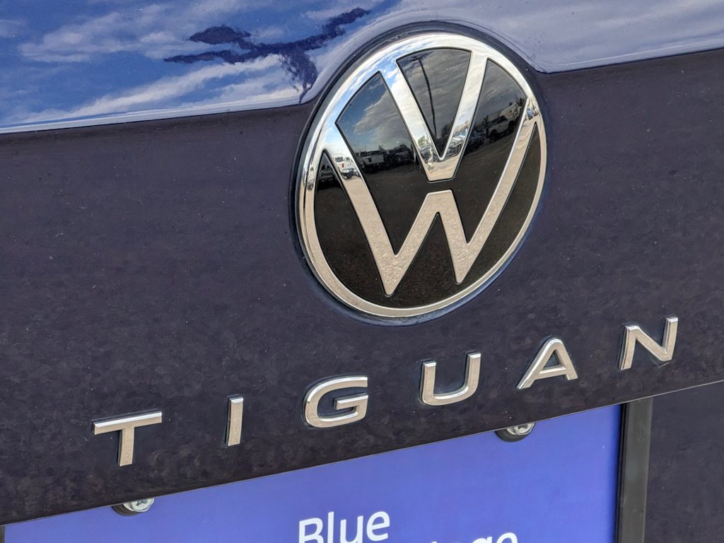 Thumbnail: 2022 Volkswagen Tiguan - 7