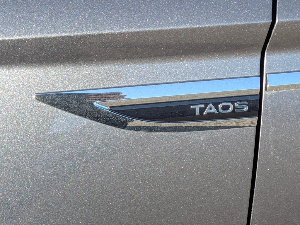 Thumbnail: 2023 Volkswagen Taos - 7