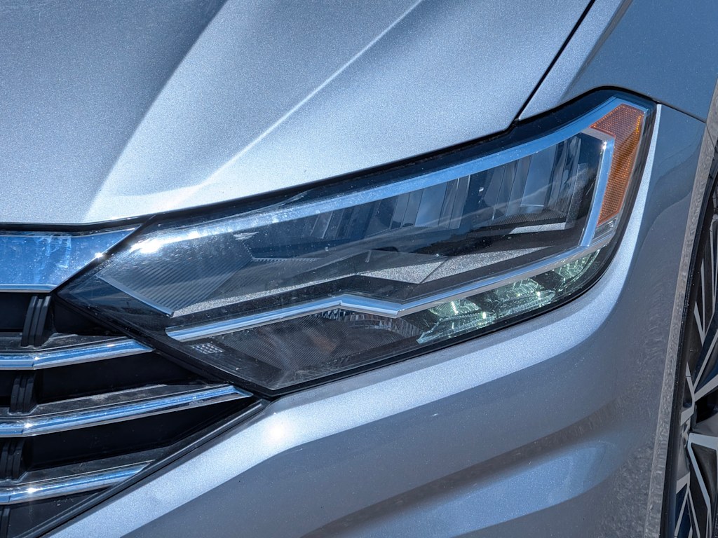 Thumbnail: 2021 Volkswagen Jetta - 24