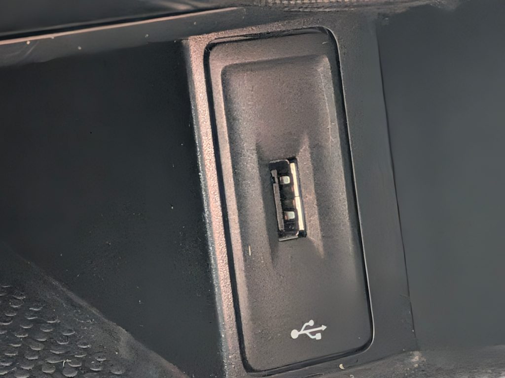 Thumbnail: 2019 Volkswagen Golf - 16