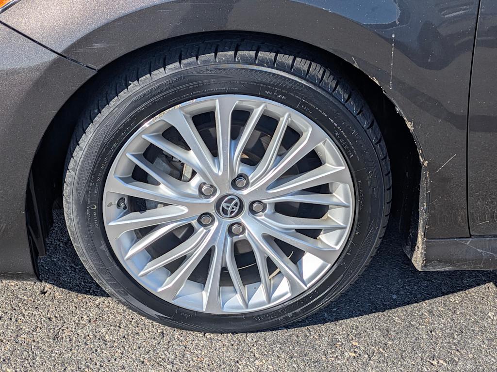 Thumbnail: 2018 Toyota Camry - 7