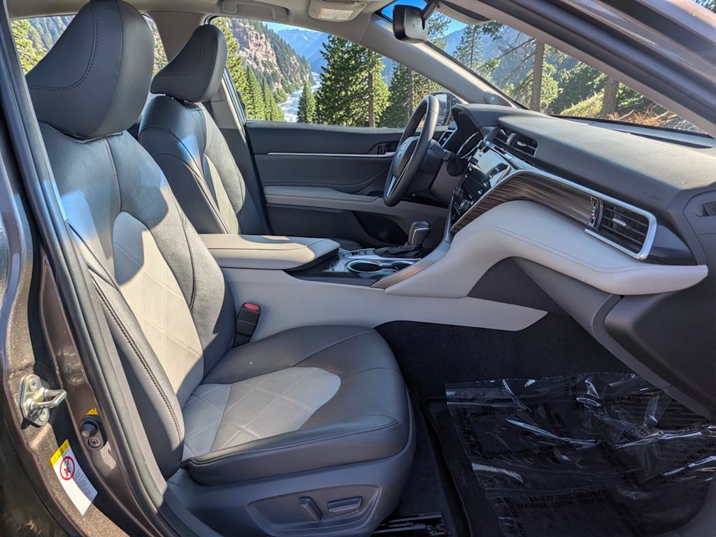 Thumbnail: 2018 Toyota Camry - 11
