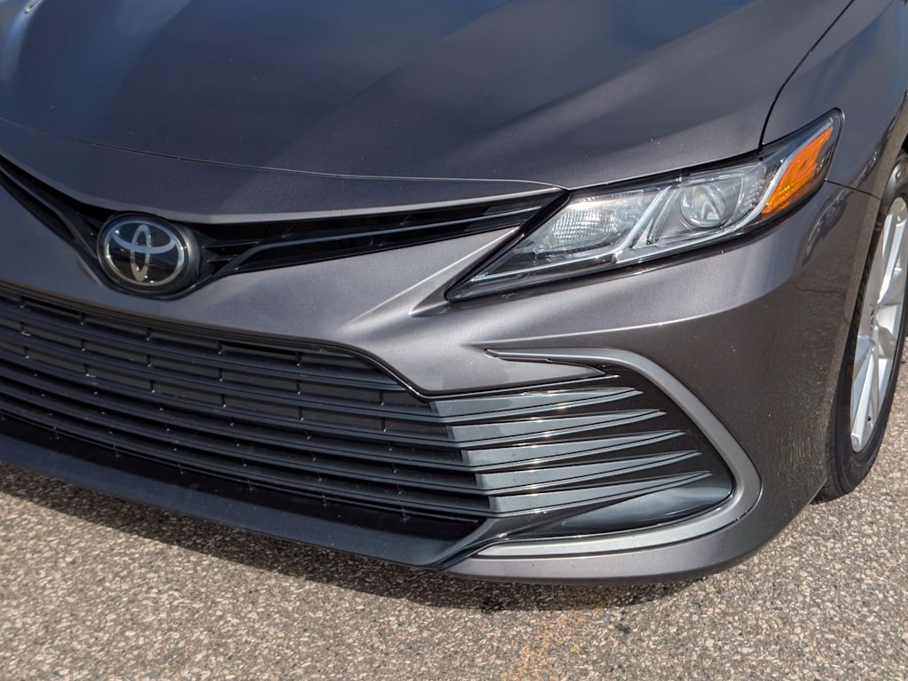 2023 Toyota Camry LE 25