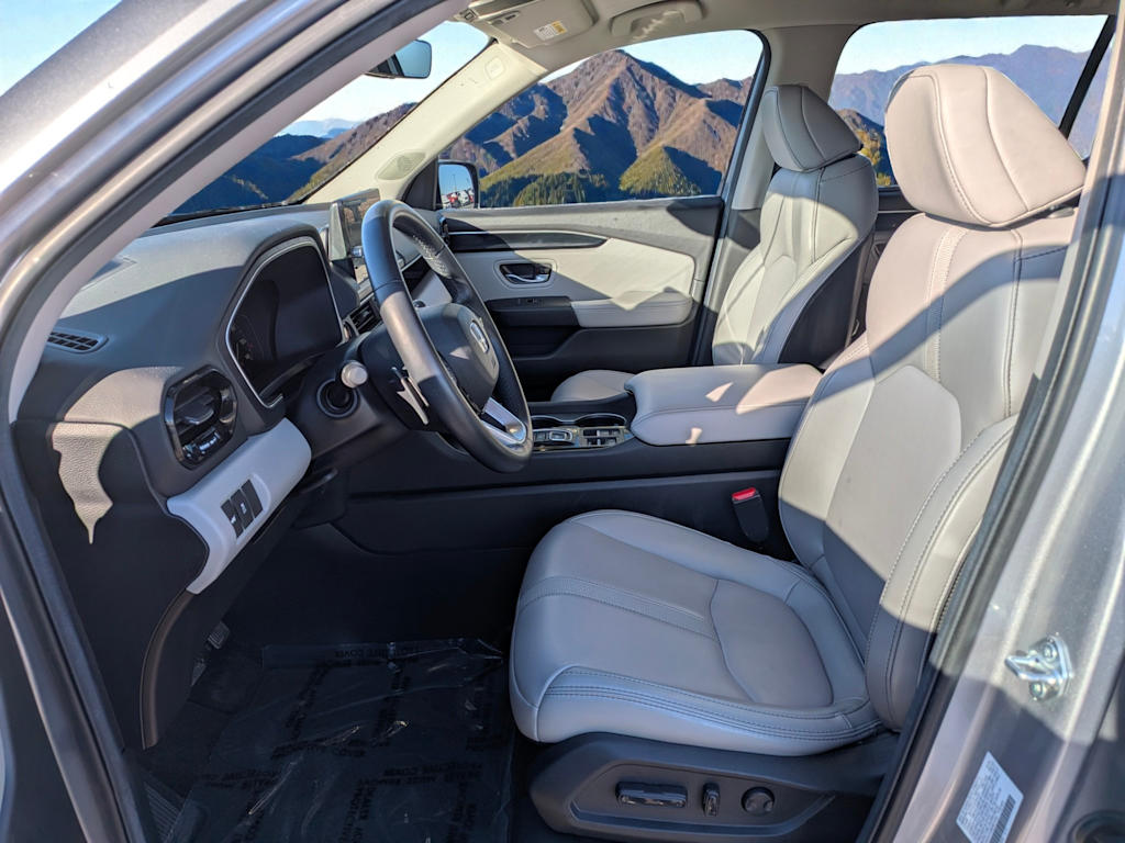 Thumbnail: 2025 Honda Pilot - 11