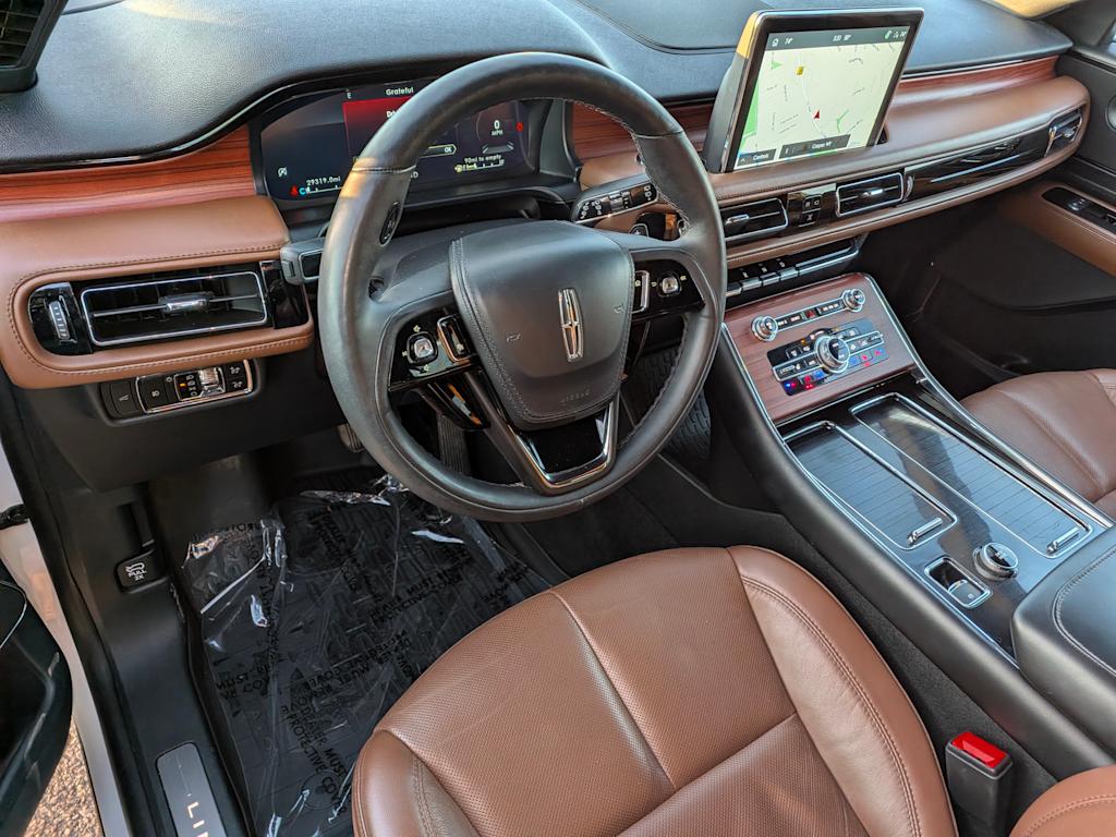 Thumbnail: 2023 Lincoln Aviator - 2