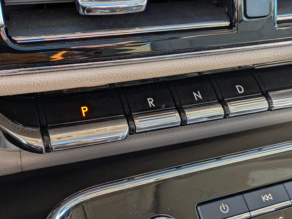 Thumbnail: 2023 Lincoln Navigator - 27