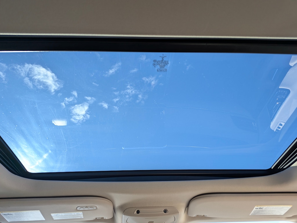 Thumbnail: 2021 Lincoln Navigator - 27