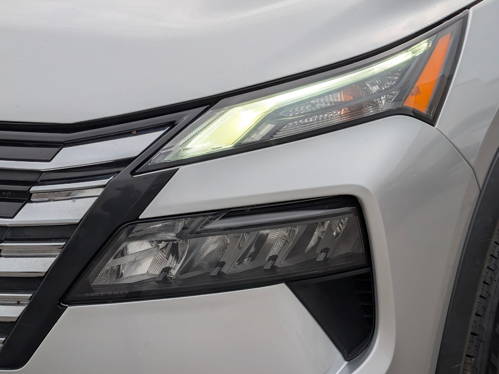 Thumbnail: 2024 Nissan Rogue - 24