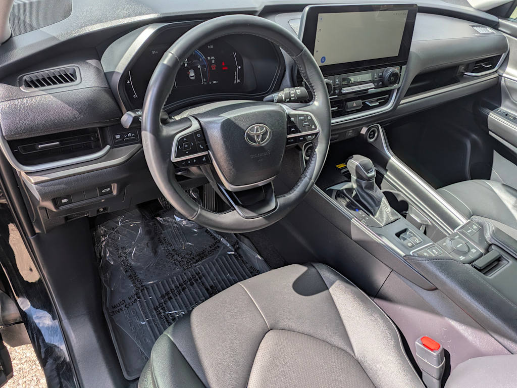 Thumbnail: 2024 Toyota Grand Highlander - 2