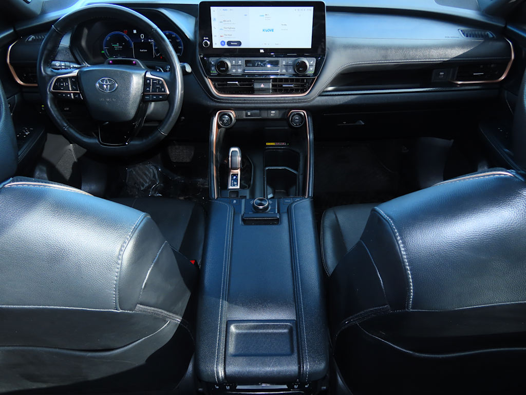 Thumbnail: 2024 Toyota Grand Highlander - 10