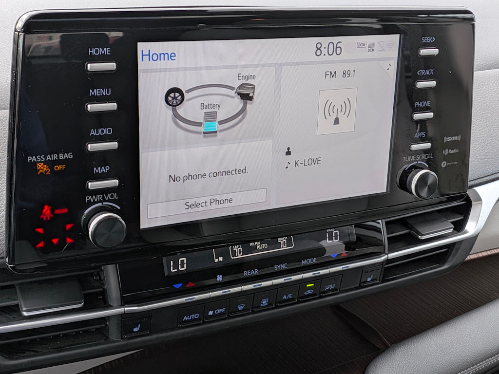 Thumbnail: 2022 Toyota Sienna - 27