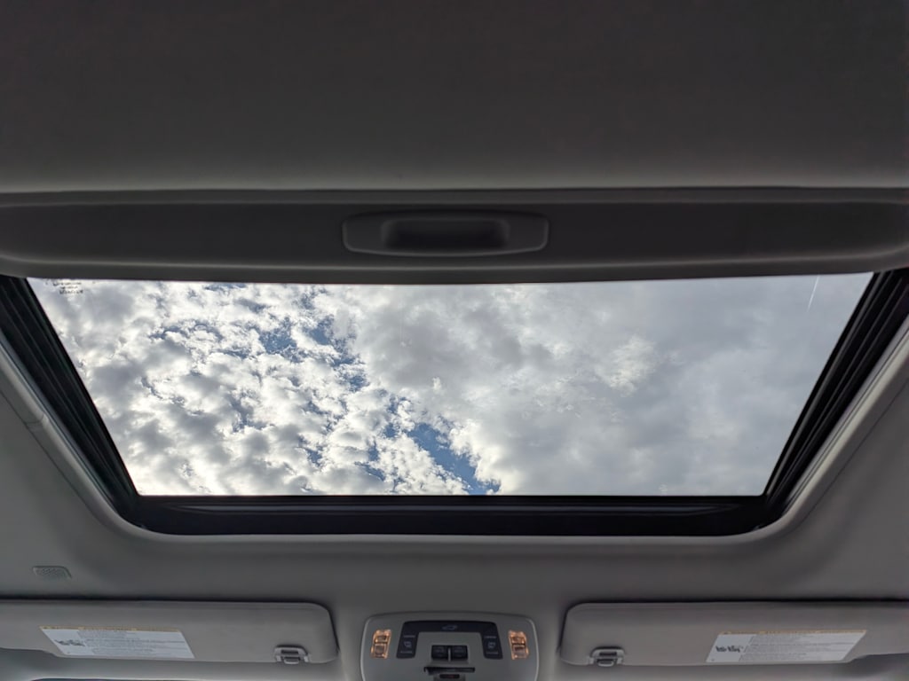 Thumbnail: 2022 Toyota Sienna - 19