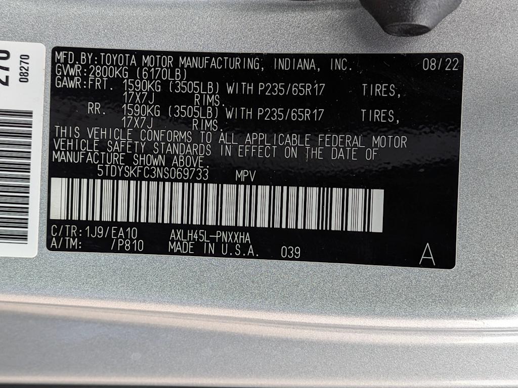Thumbnail: 2022 Toyota Sienna - 31