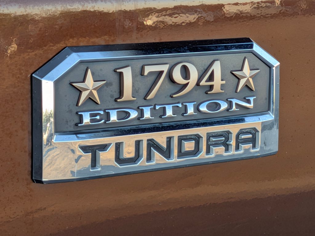 Thumbnail: 2011 Toyota Tundra - 7