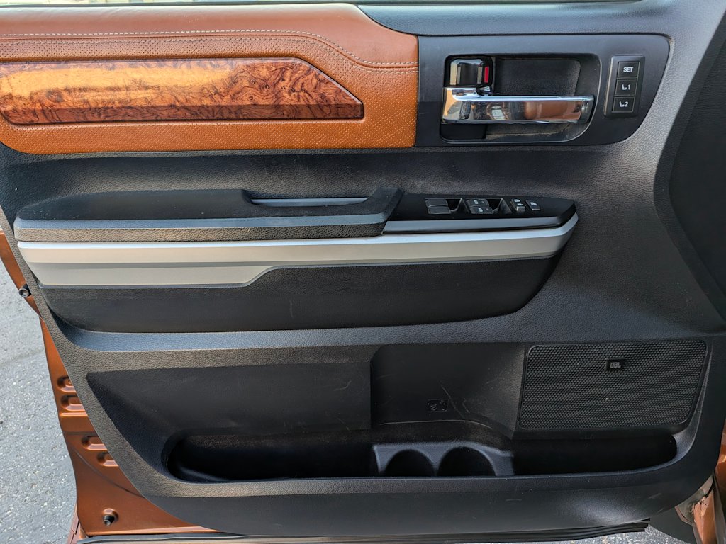 Thumbnail: 2011 Toyota Tundra - 25