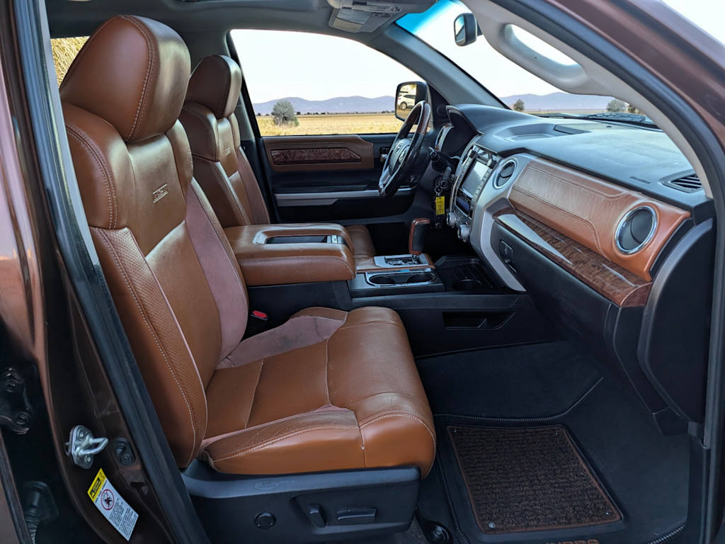 Thumbnail: 2011 Toyota Tundra - 12