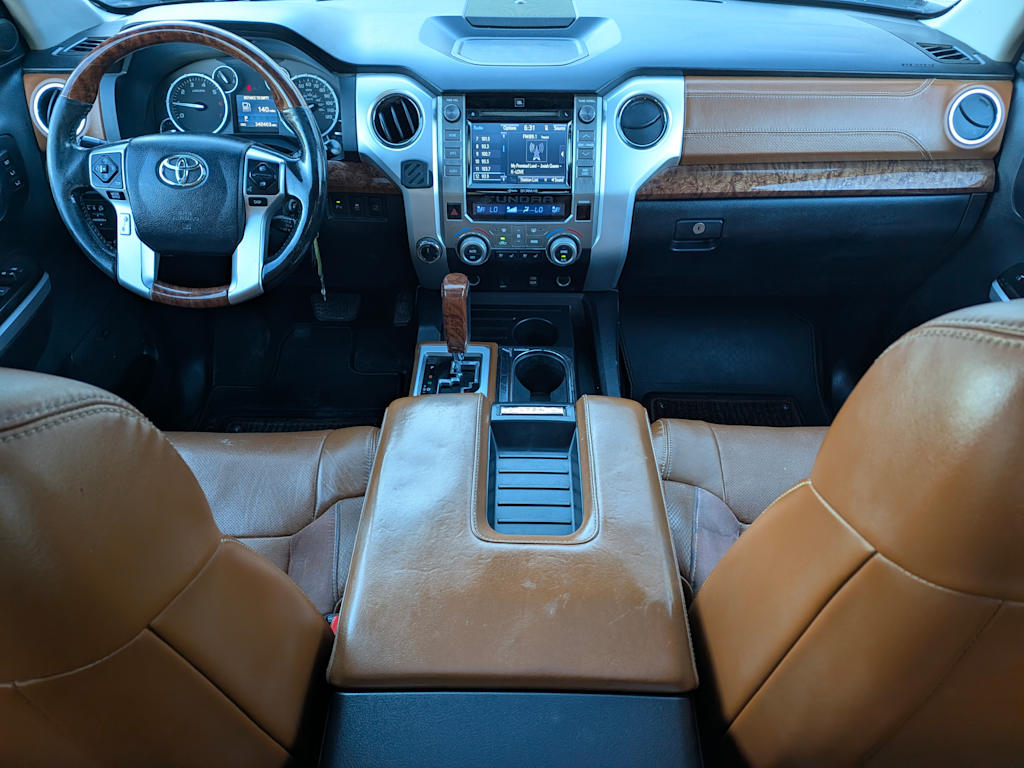Thumbnail: 2011 Toyota Tundra - 10