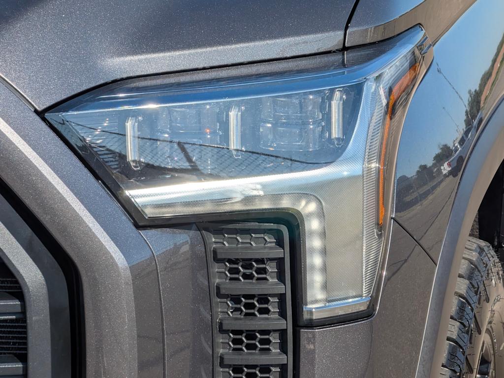 Thumbnail: 2024 Toyota Tundra - 24