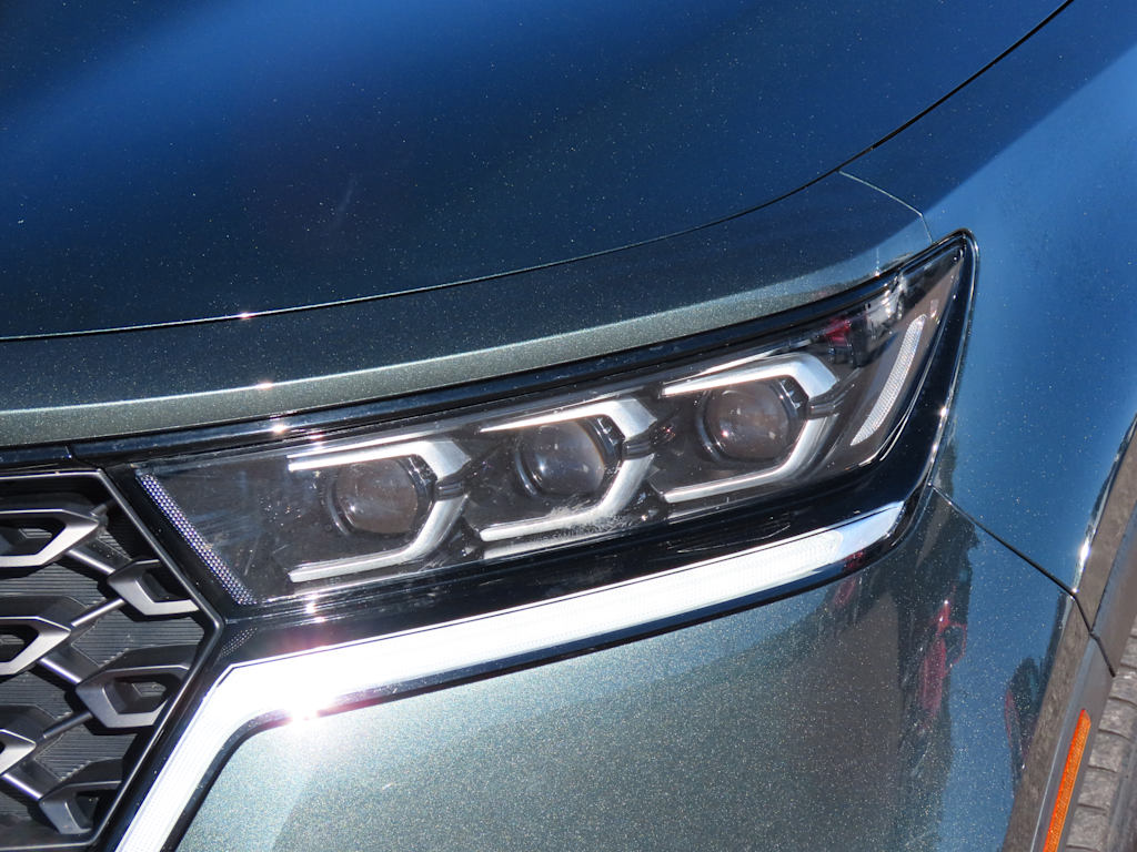 Thumbnail: 2022 Kia Sorento - 23