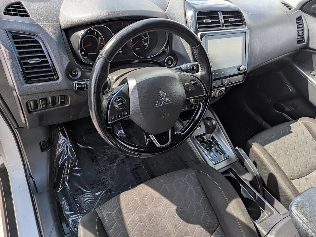 Thumbnail: 2021 Mitsubishi Outlander Sport - 2