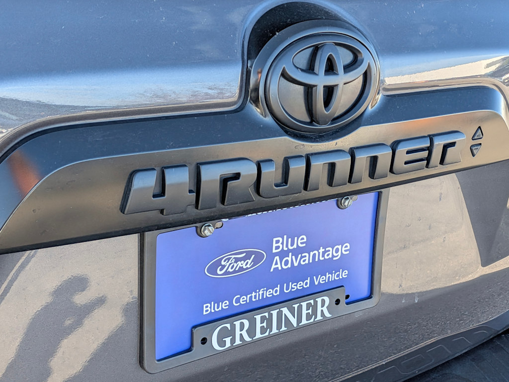 Thumbnail: 2023 Toyota 4Runner - 7