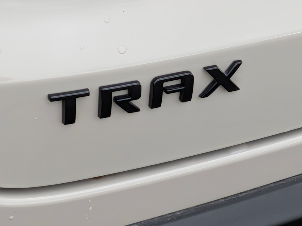 Thumbnail: 2026 Chevrolet Trax - 7