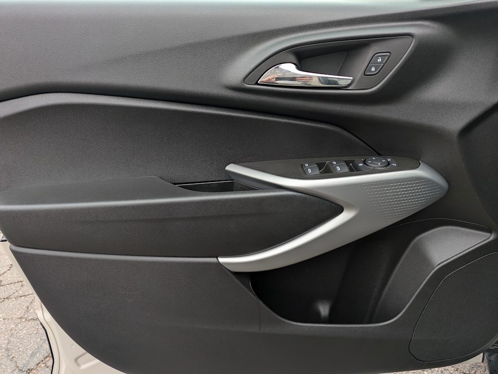 Thumbnail: 2026 Chevrolet Trax - 26