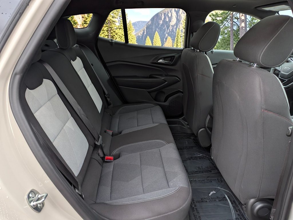 Thumbnail: 2026 Chevrolet Trax - 27