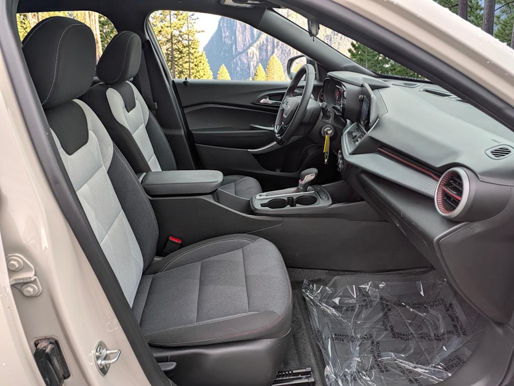 Thumbnail: 2026 Chevrolet Trax - 12