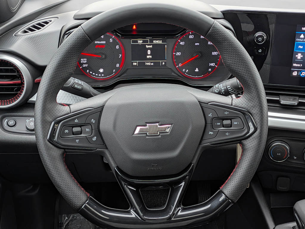 Thumbnail: 2026 Chevrolet Trax - 14