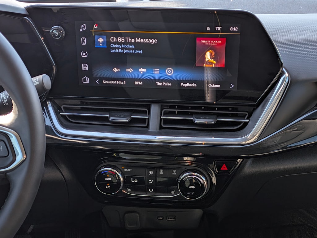 Thumbnail: 2026 Chevrolet Trax - 14