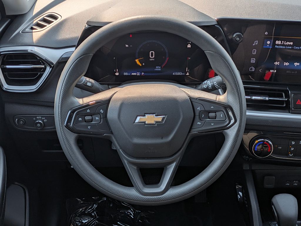 Thumbnail: 2025 Chevrolet TrailBlazer - 14