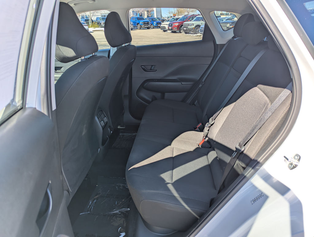 2024 Hyundai Kona SEL 34