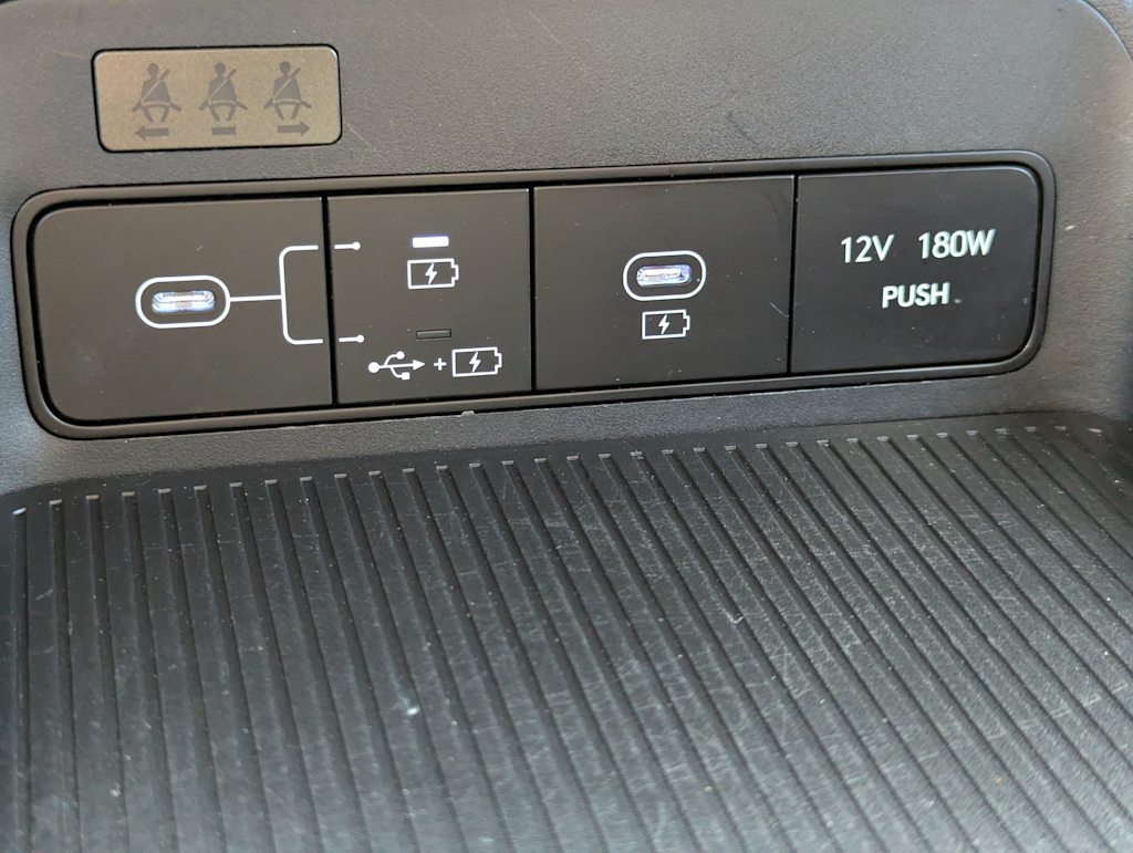 2024 Hyundai Kona SEL 43