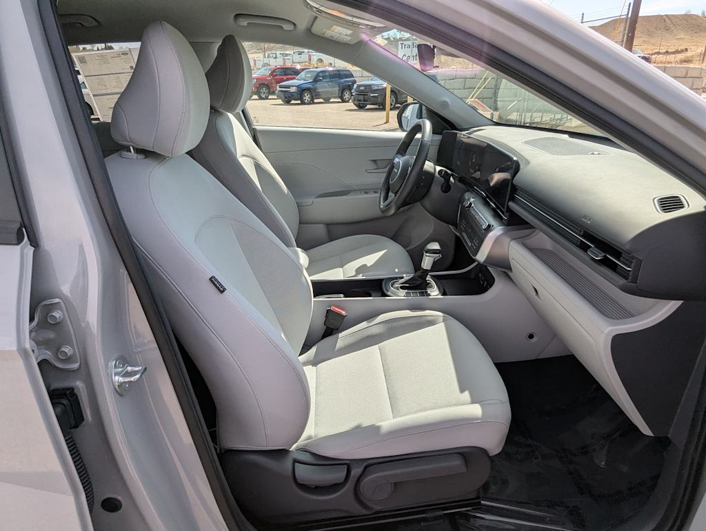 2024 Hyundai Kona SEL 12