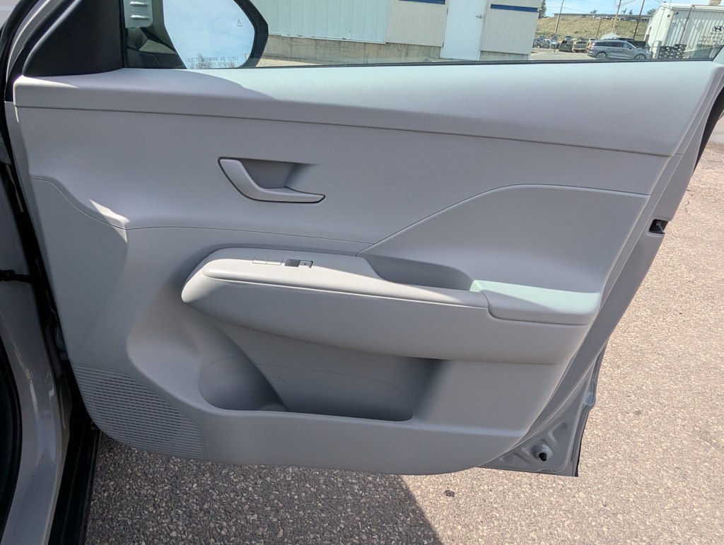 2024 Hyundai Kona SEL 36